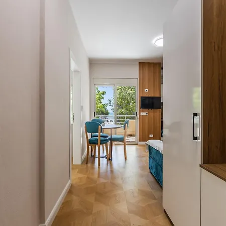 Greann Beachfront Comfort Modern 2br Retreat By Pikhost * Durres