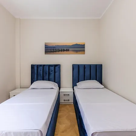 Apartment Greann Beachfront Comfort Modern 2br Retreat By Pikhost *